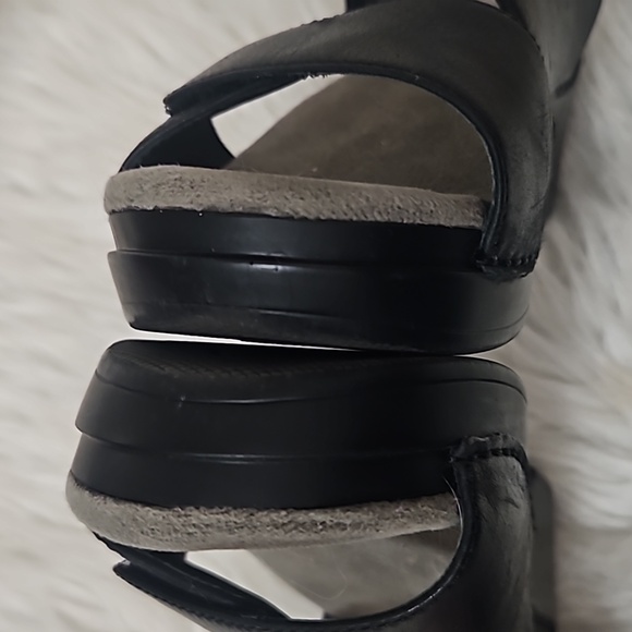 Women's Dansko Sharla Black Burnished Leather Size 38 - Picture 8 of 12